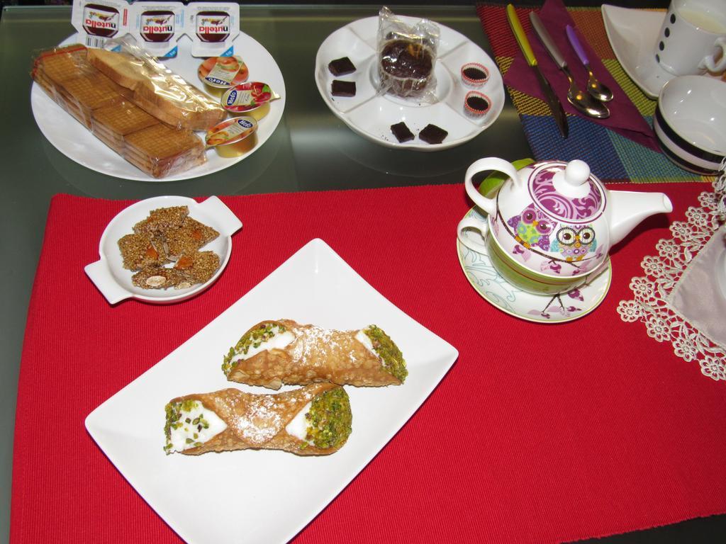 La Voce Del Violino Bed & Breakfast รากูซา ภายนอก รูปภาพ