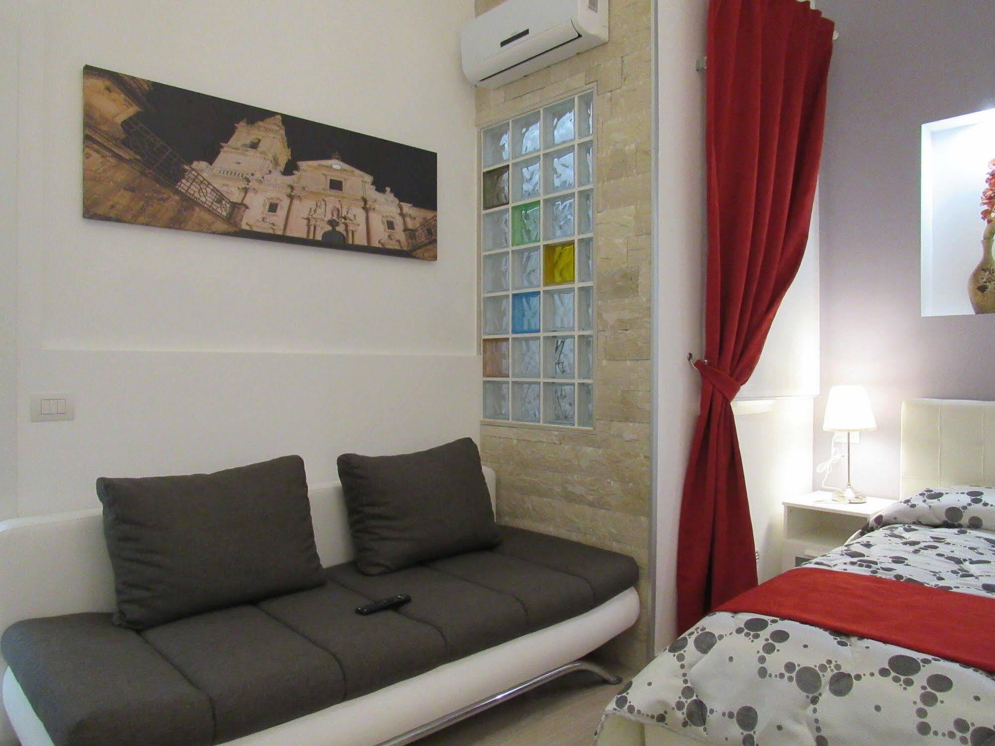 La Voce Del Violino Bed & Breakfast รากูซา ภายนอก รูปภาพ
